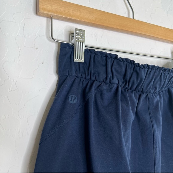 Lululemon Navy Blue Straight Leg Pant - Picture 4 of 6